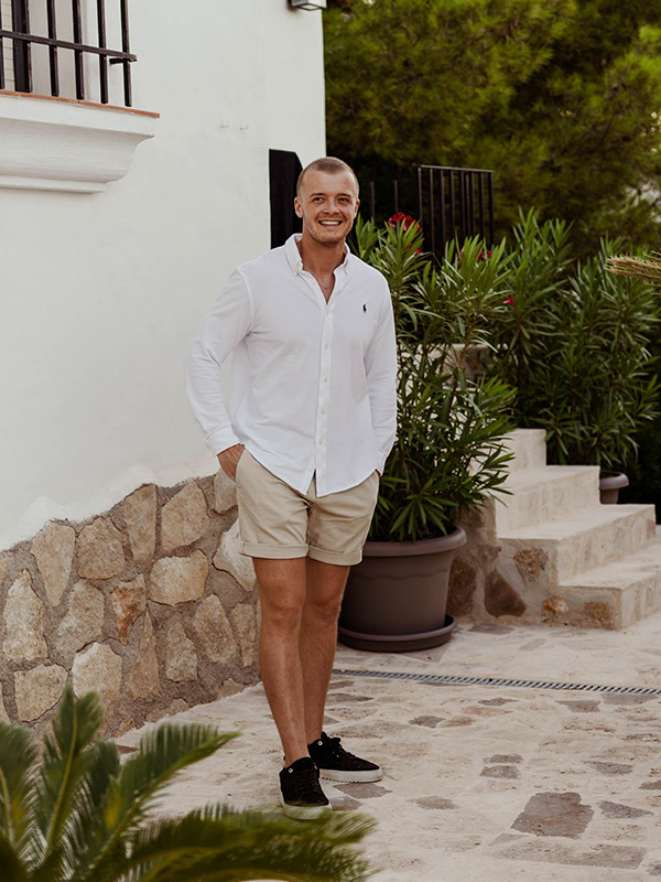 Djimon Ruis LOF Agency Social Media Strategist ADS Tik Tok Instagram Facebook